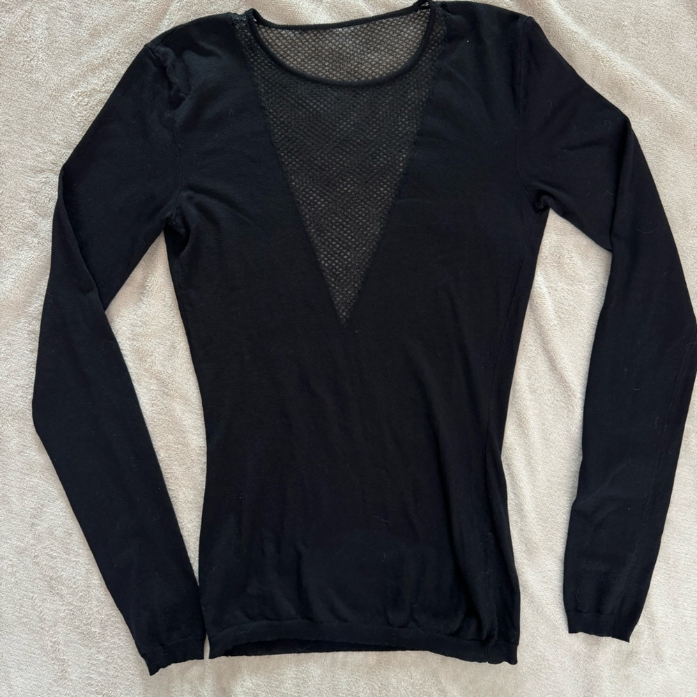Burberry fishnet long sleeve